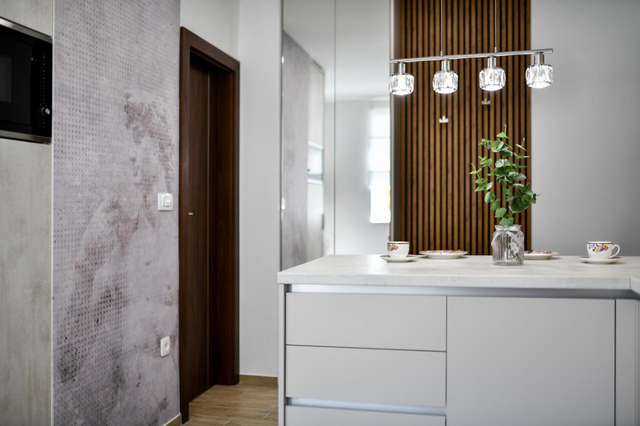 Brand New Apartment "Libra" 扎达尔 外观 照片