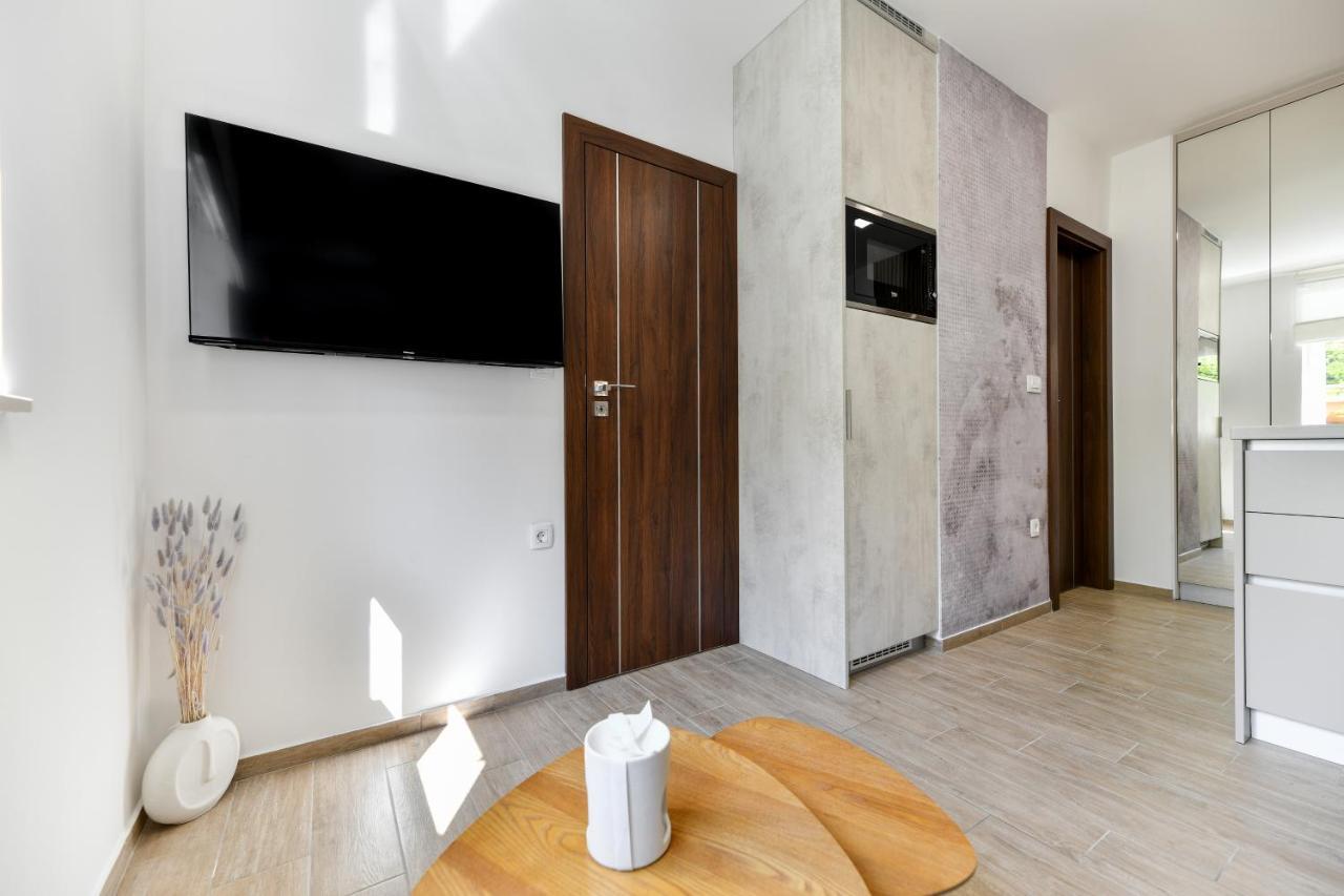 Brand New Apartment "Libra" 扎达尔 外观 照片