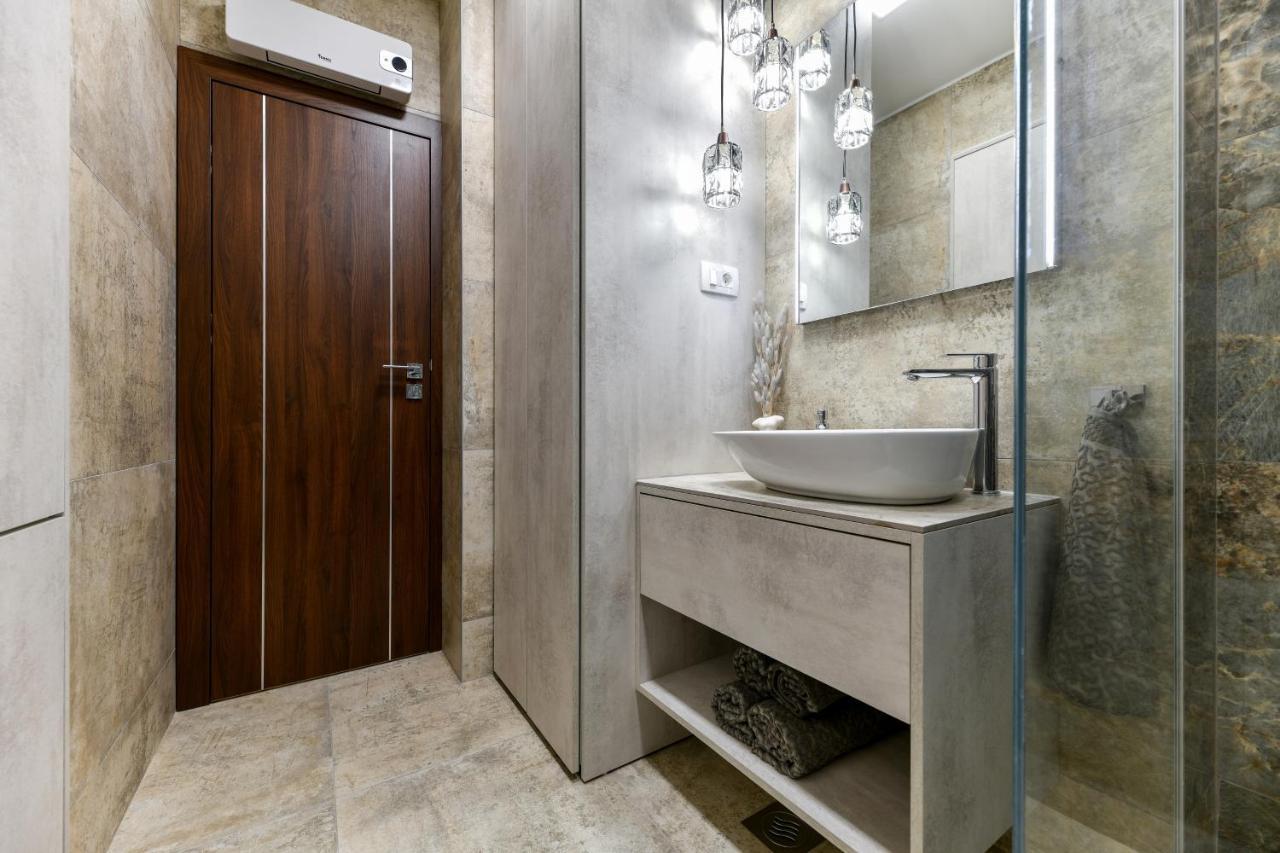 Brand New Apartment "Libra" 扎达尔 外观 照片